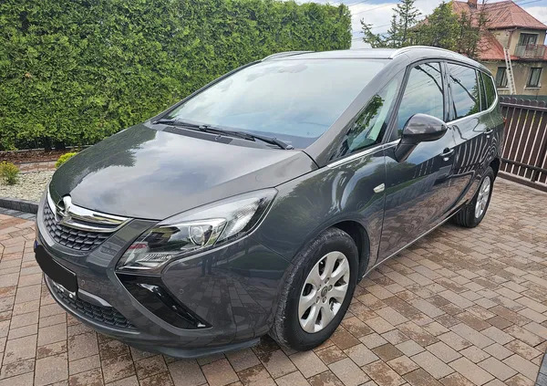 samochody osobowe Opel Zafira cena 35900 przebieg: 204500, rok produkcji 2015 z Brzesko
